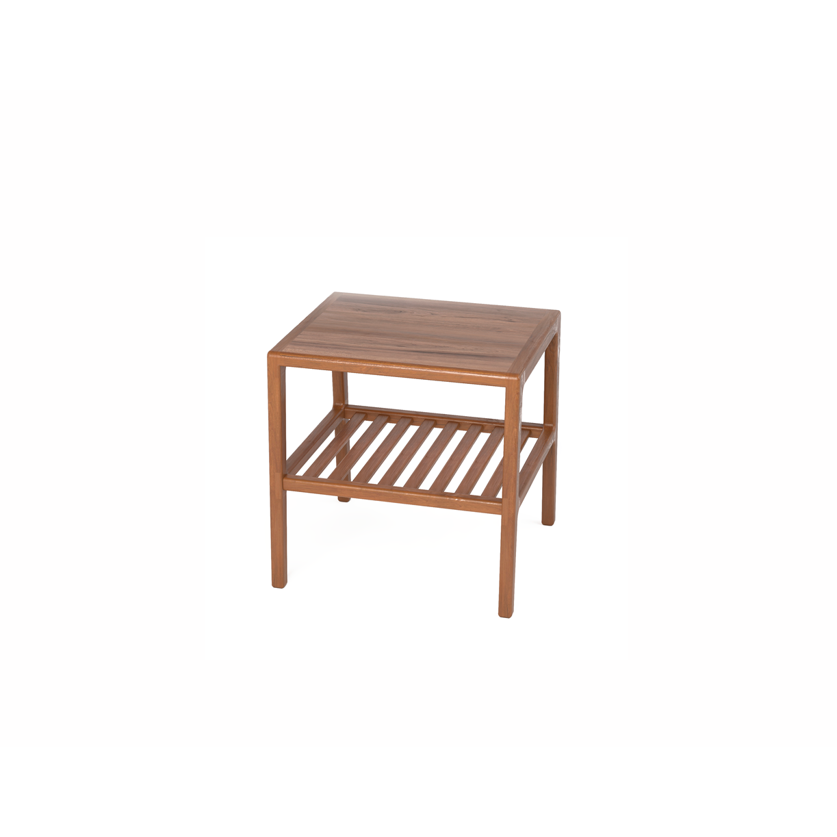 0018_Simple-Chair_mesas-laterais_Banq-45x38-FP